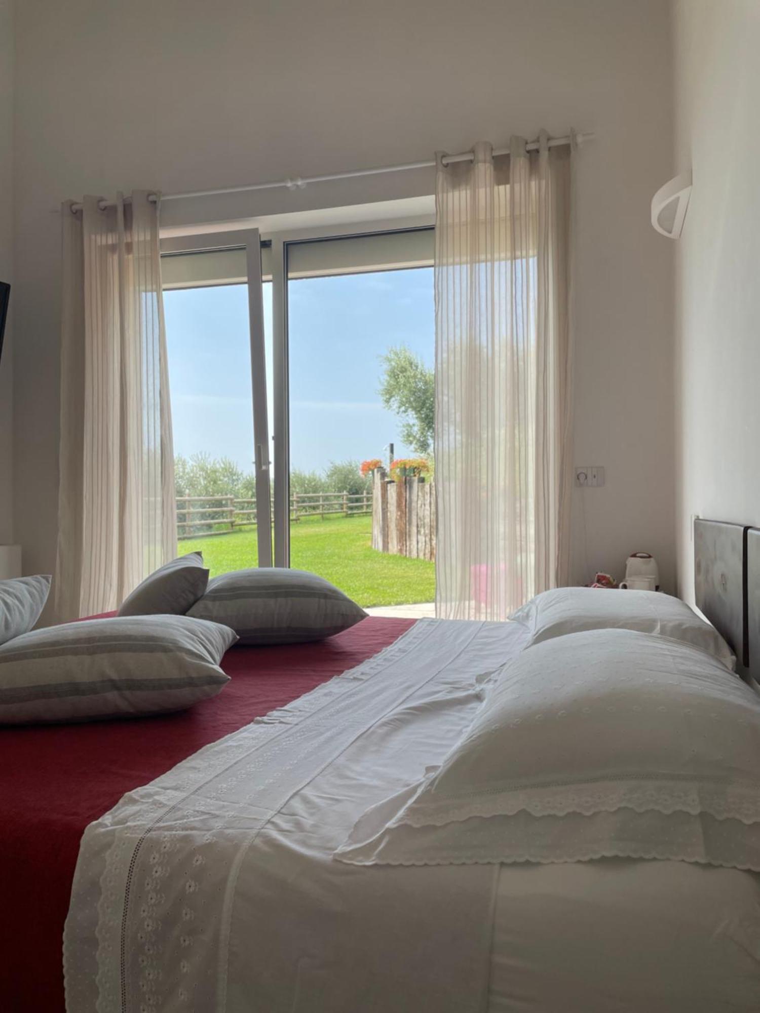 Bed and Breakfast La Terrazza In Collina Cavalo Exterior foto