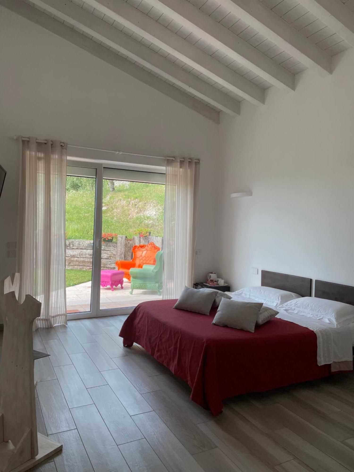 Bed and Breakfast La Terrazza In Collina Cavalo Exterior foto